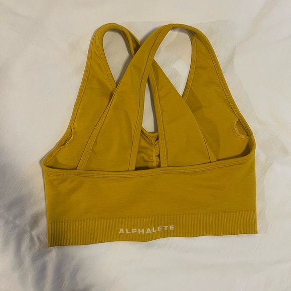 Alphalete amplify sports bra - Picture 2 of 3